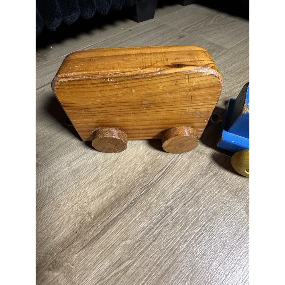 Vintage Playskool Wooden Pull‎ Train Toy Blue Yellow 1960s Classic With Cart